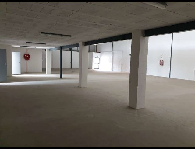 755M² WAREHOUSE FOR SALE IN KILLARNEY GARDENS